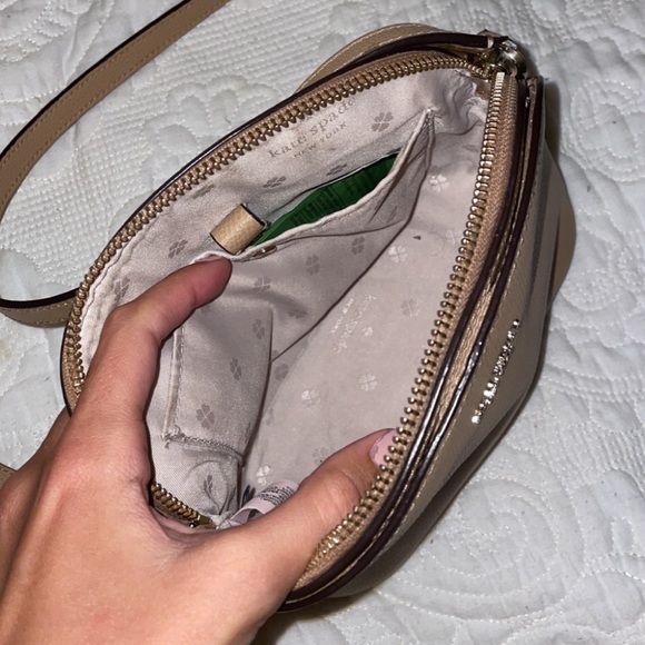 Kate Spade purse - Picture 2 of 4